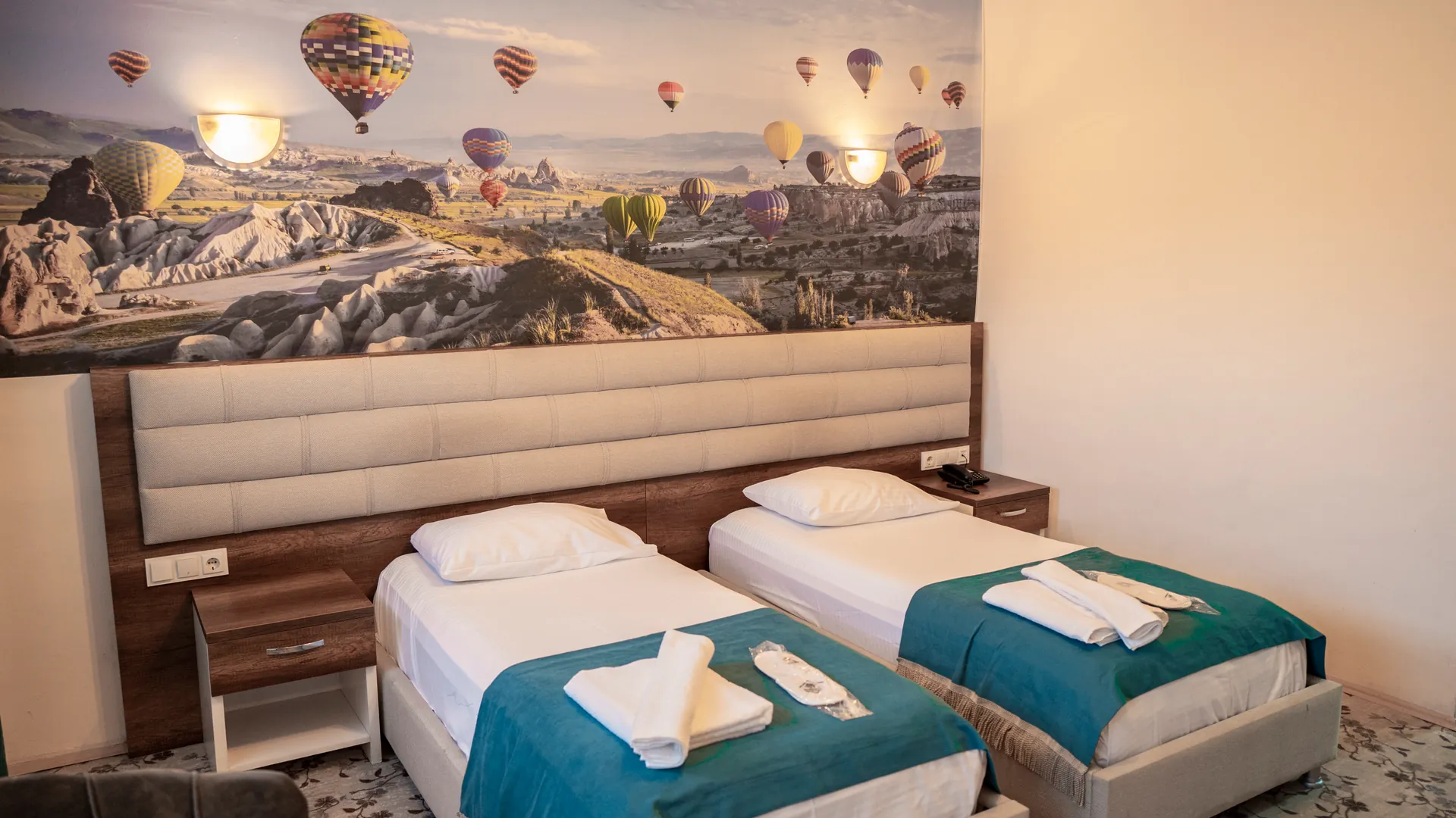 2 Tek Yataklı Oda - İç Detay